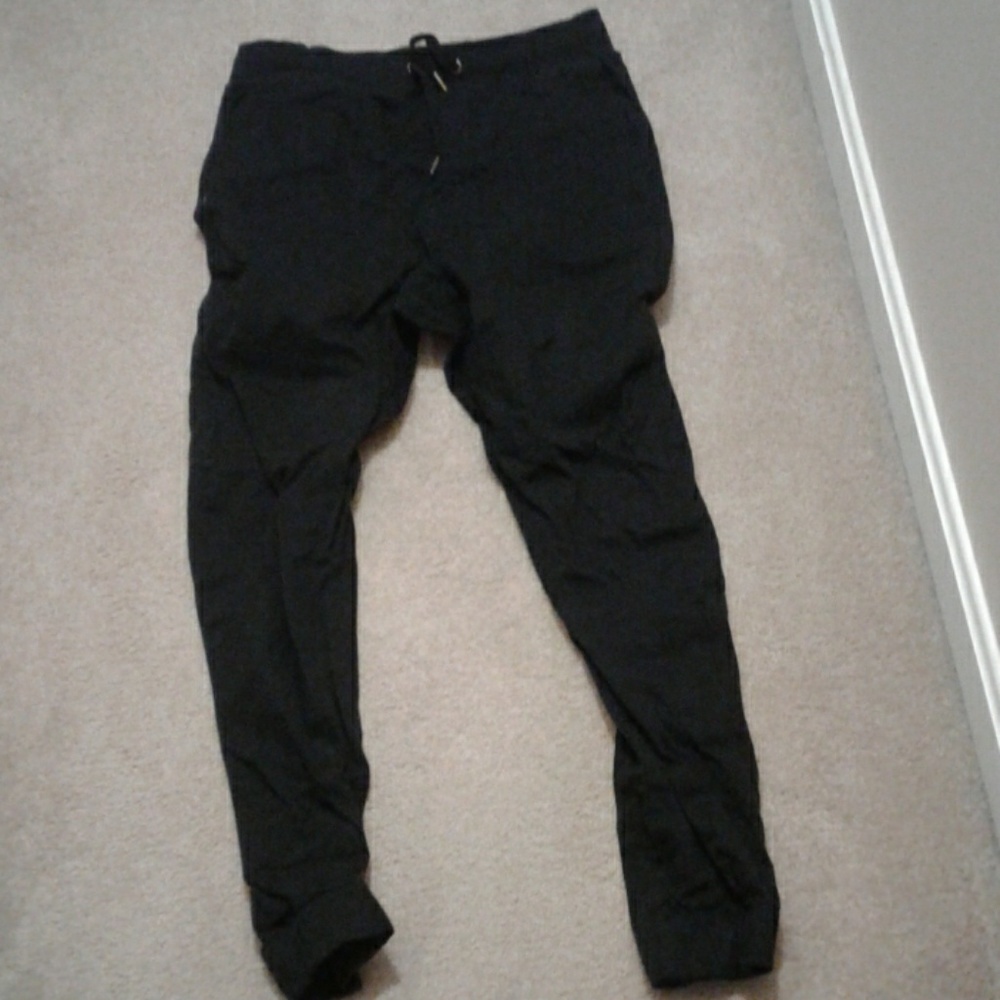 Italy Morn size 34 black joggers